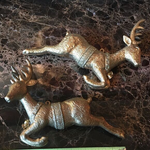 1 GOLDEN Leaping Reindeer Ornament! - Picture 1 of 15